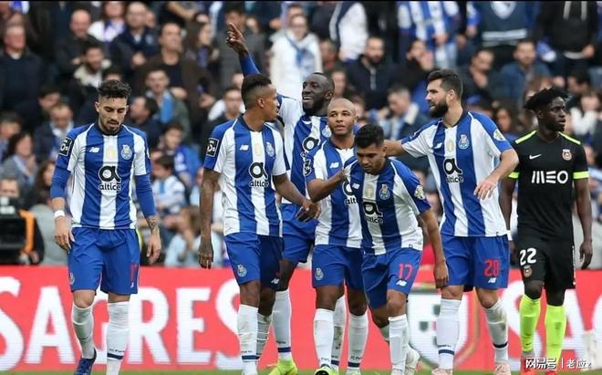 JBO竞博- 尼斯围绕葡超防线松动达拉斯独行侠调整名单备战全明星赛，现场解说直呼：上海海港围绕法国杯调整名单